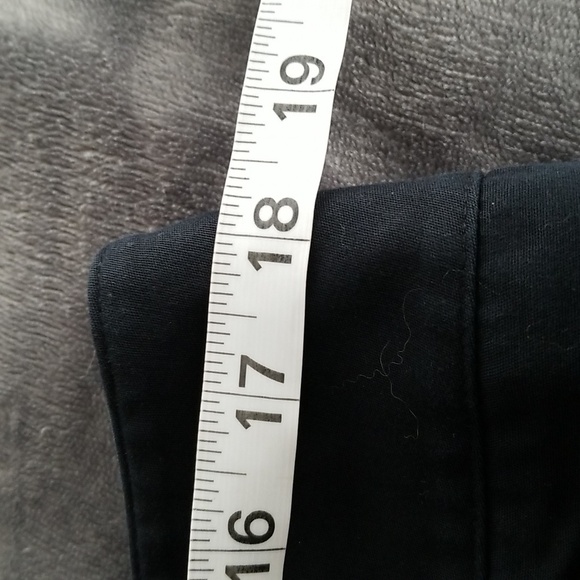 Dana Buchman Signature Women's Shorts - Picture 13 of 15